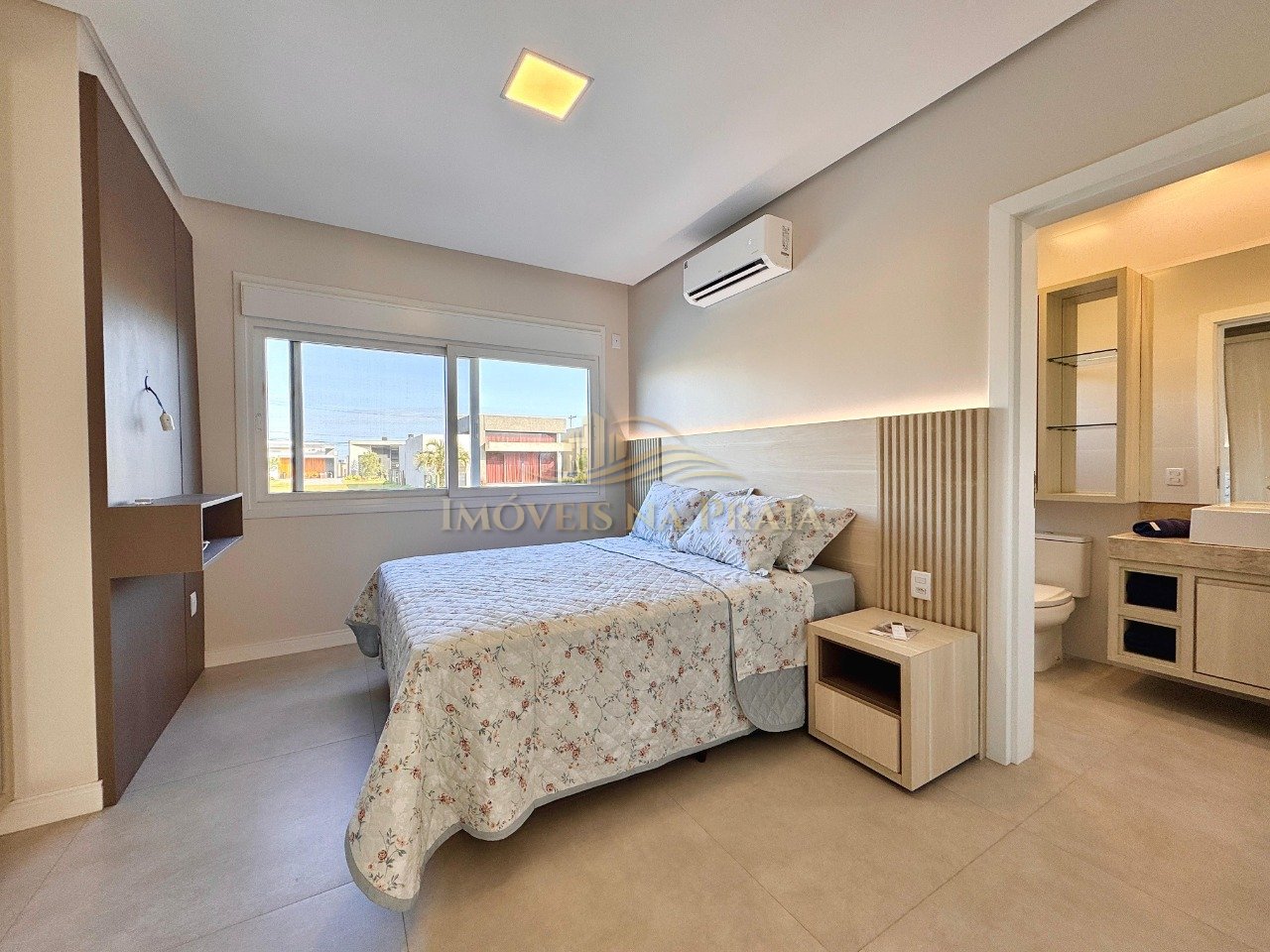 Foto 14 — Casa em Condomínio 4 Dormitório(s) Bairro Riviera