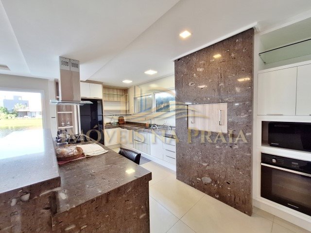 Foto 23 — Casa em Condomínio 4 Dormitório(s) Bairro Enseada