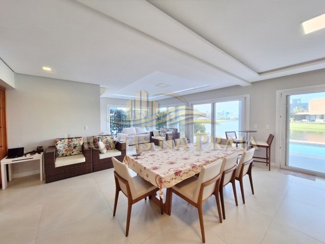 Foto 15 — Casa em Condomínio 4 Dormitório(s) Bairro Enseada