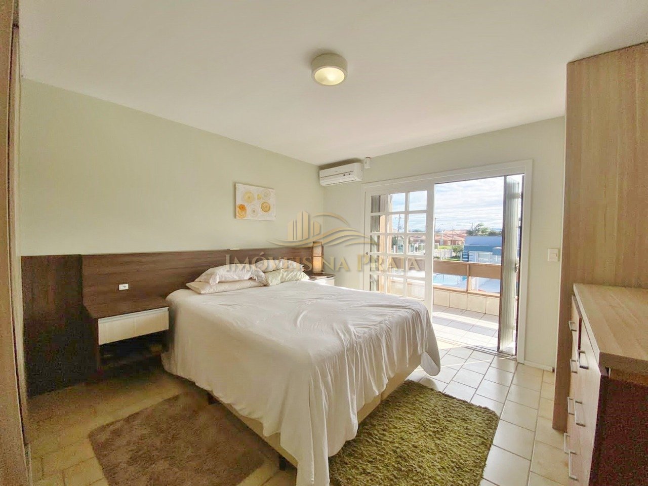 Foto 9 — Duplex 3 Dormitório(s) Bairro Centro