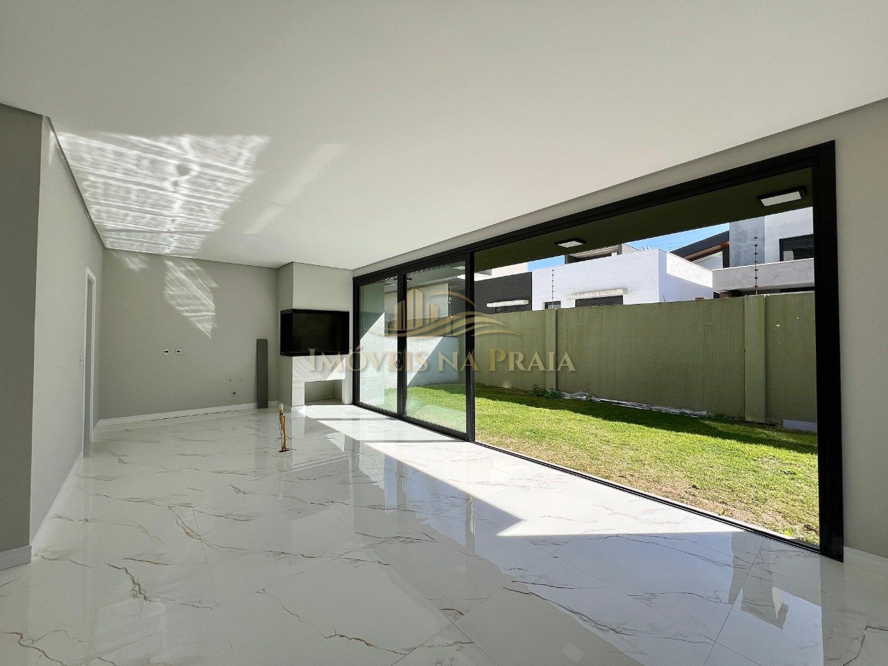 Foto 4 — Casa em Condomínio 4 Dormitório(s) Bairro Sunset