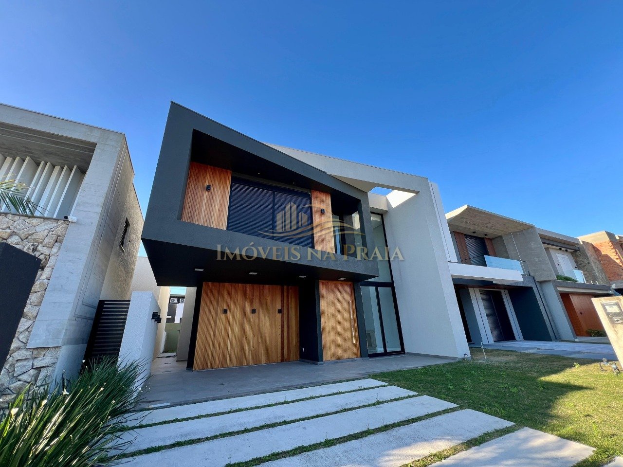 Foto 6 — Casa em Condomínio 4 Dormitório(s) Bairro Sunset