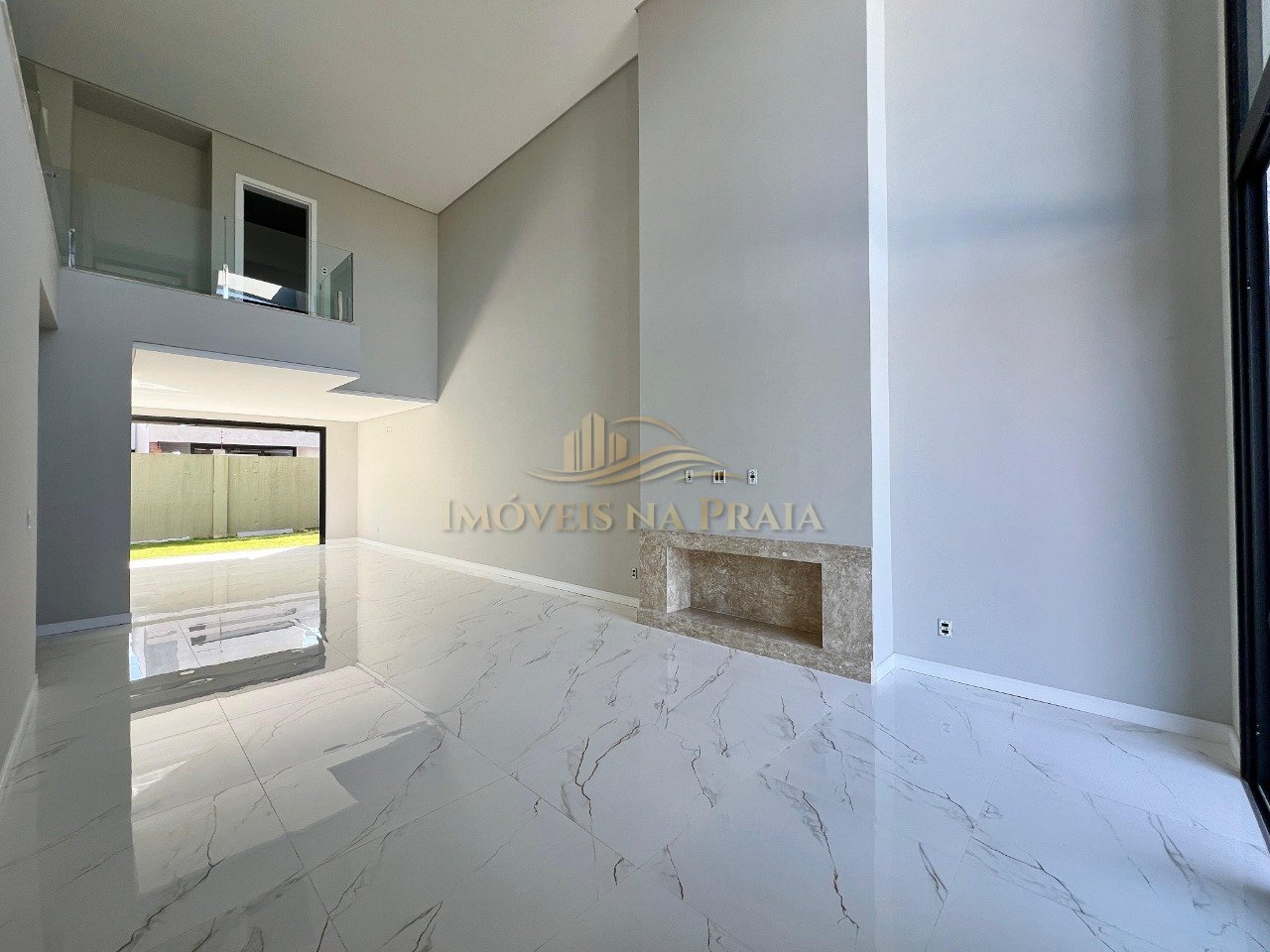 Foto 9 — Casa em Condomínio 4 Dormitório(s) Bairro Sunset