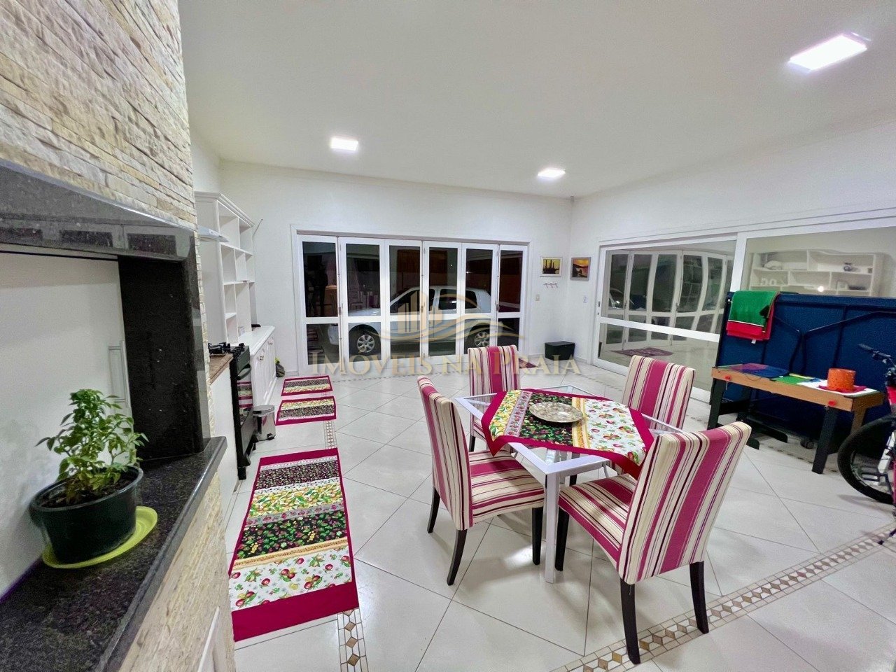 Foto 14 — Casa 4 Dormitório(s) Bairro Atlântida