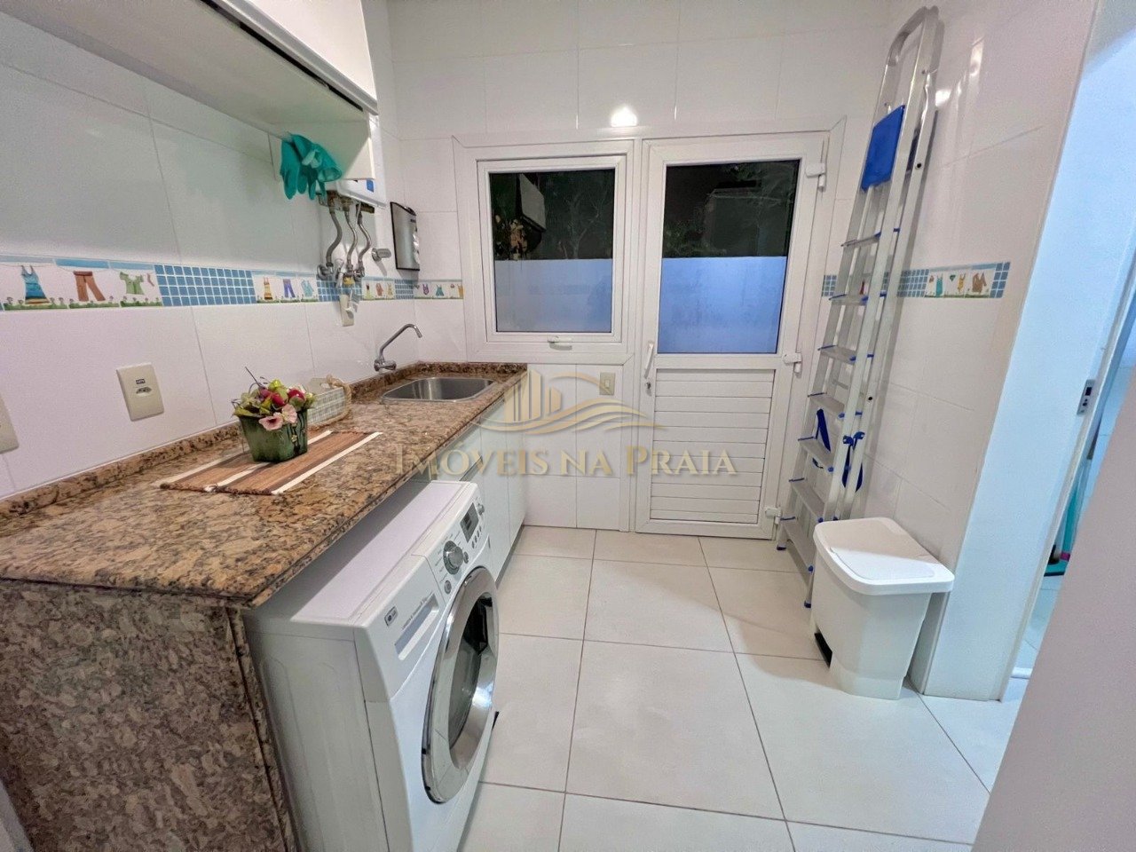 Foto 19 — Casa 4 Dormitório(s) Bairro Atlântida