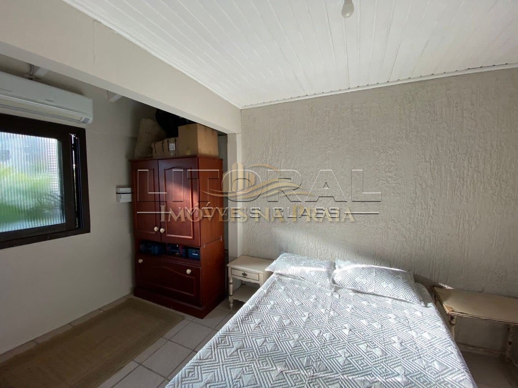 Foto 5 — Casa 4 Dormitório(s) Bairro Centro