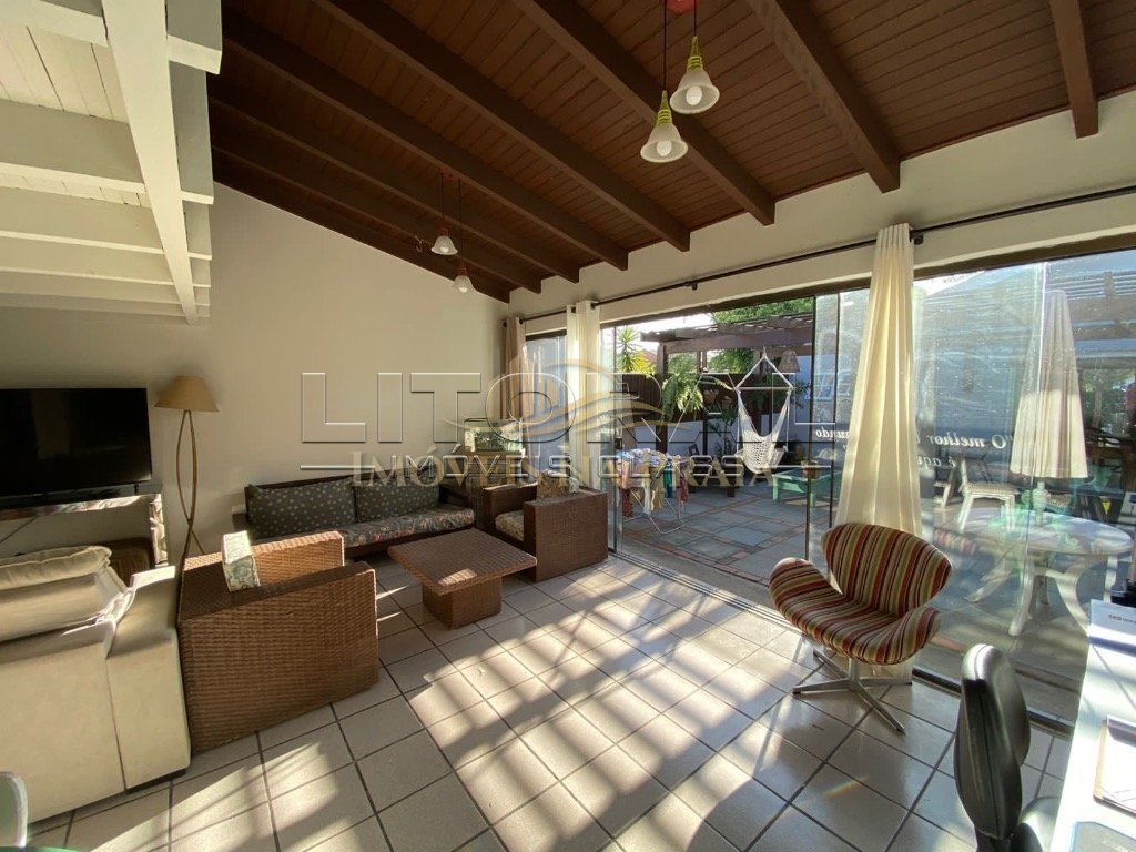 Foto 7 — Casa 4 Dormitório(s) Bairro Centro