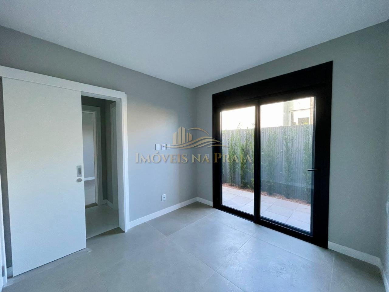 Foto 10 — Casa em Condomínio 4 Dormitório(s) Bairro Sunset