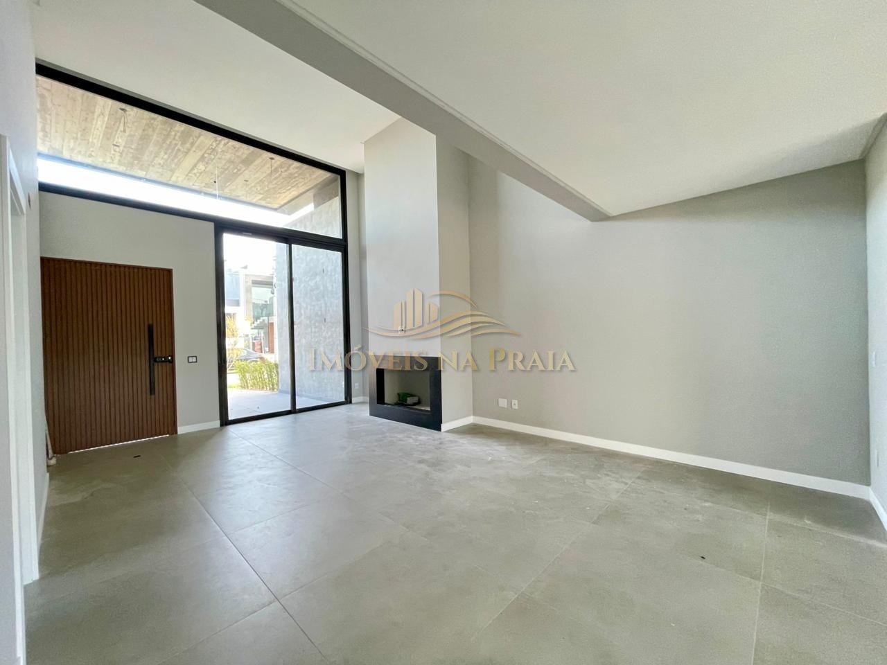 Foto 2 — Casa em Condomínio 4 Dormitório(s) Bairro Sunset