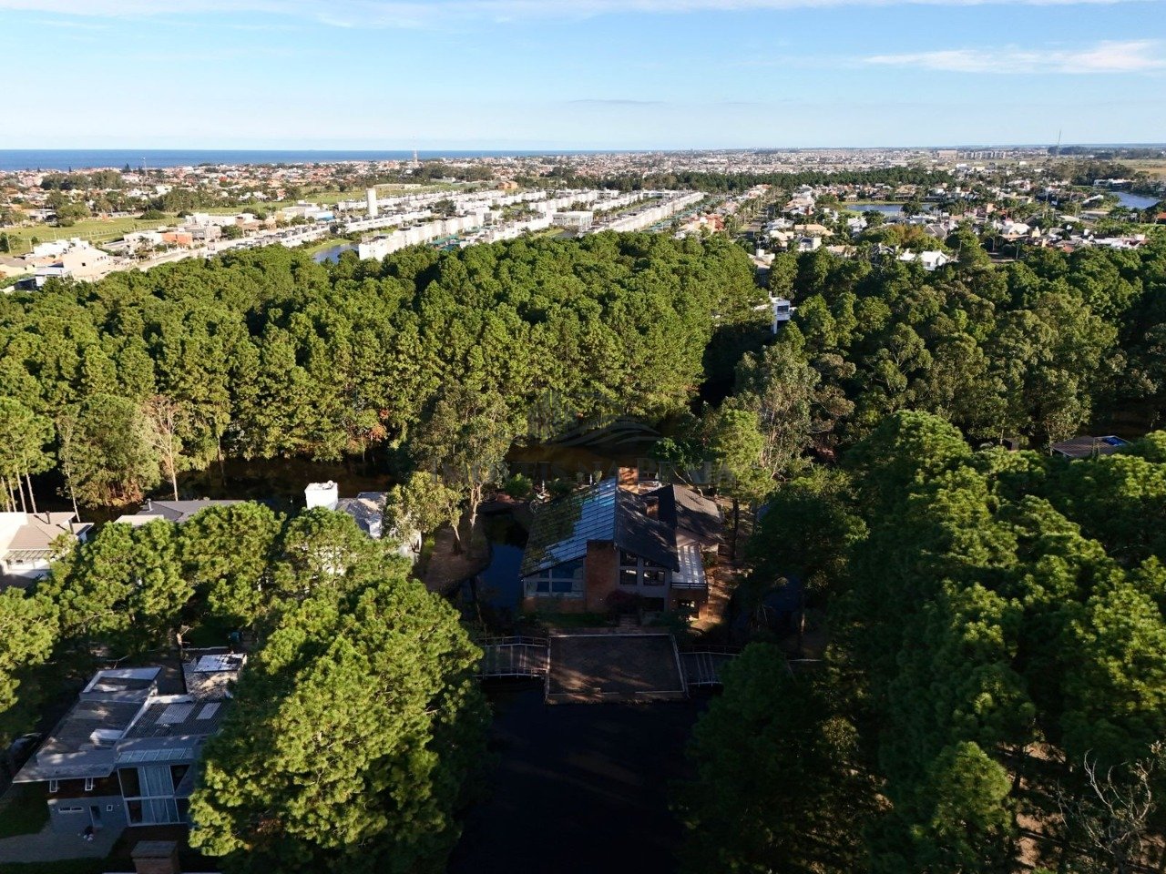 Foto 28 — Casa em Condomínio 4 Dormitório(s) Bairro Carmel