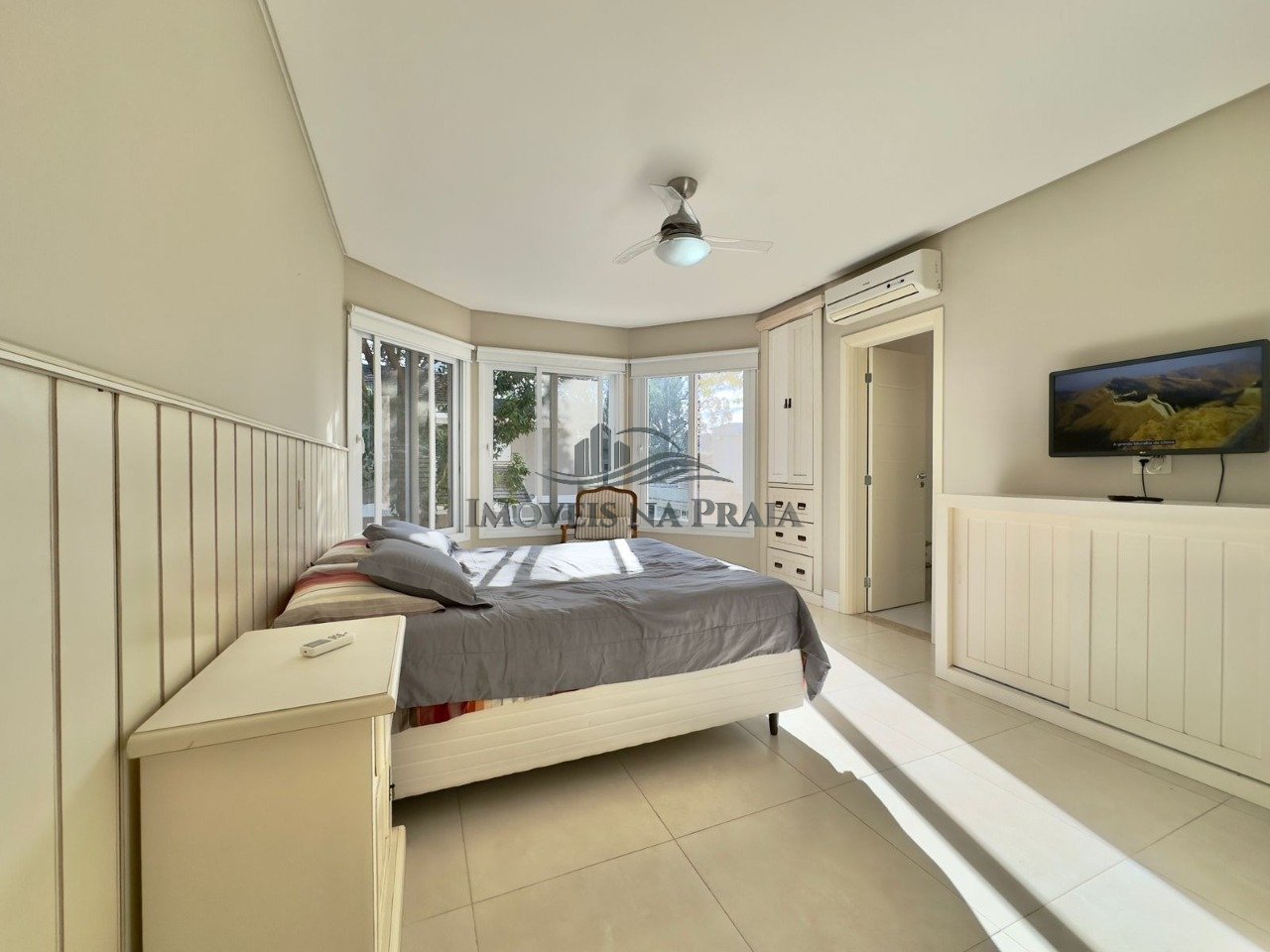 Foto 6 — Casa em Condomínio 4 Dormitório(s) Bairro Carmel