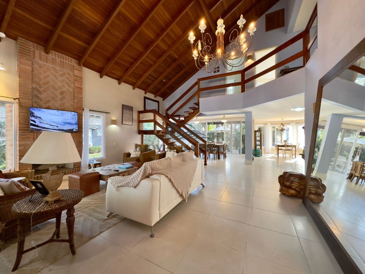 Foto 10 — Casa em Condomínio 4 Dormitório(s) Bairro Carmel