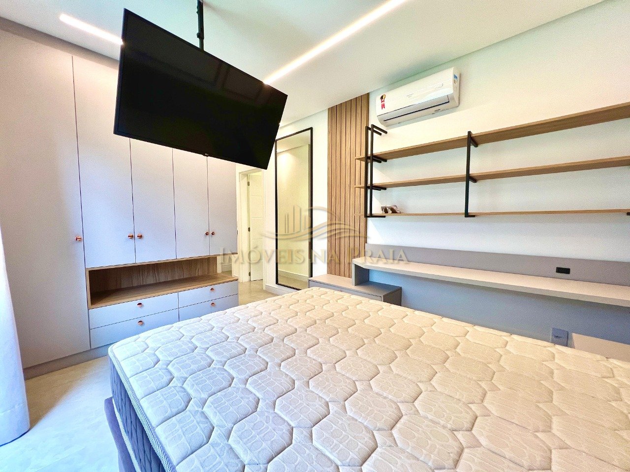 Foto 23 — Casa em Condomínio 4 Dormitório(s) Bairro Sunset