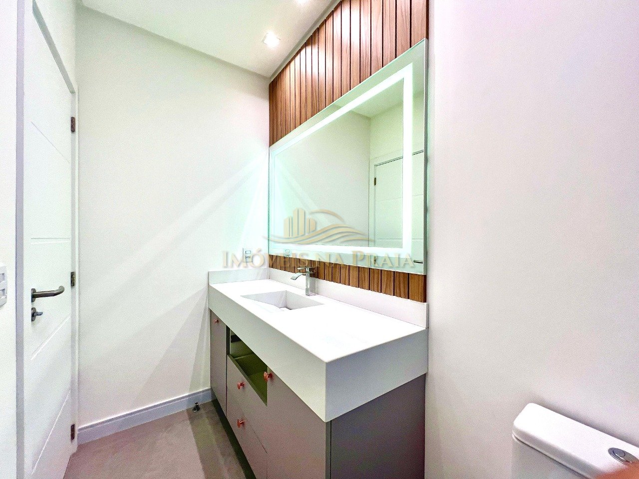 Foto 24 — Casa em Condomínio 4 Dormitório(s) Bairro Sunset