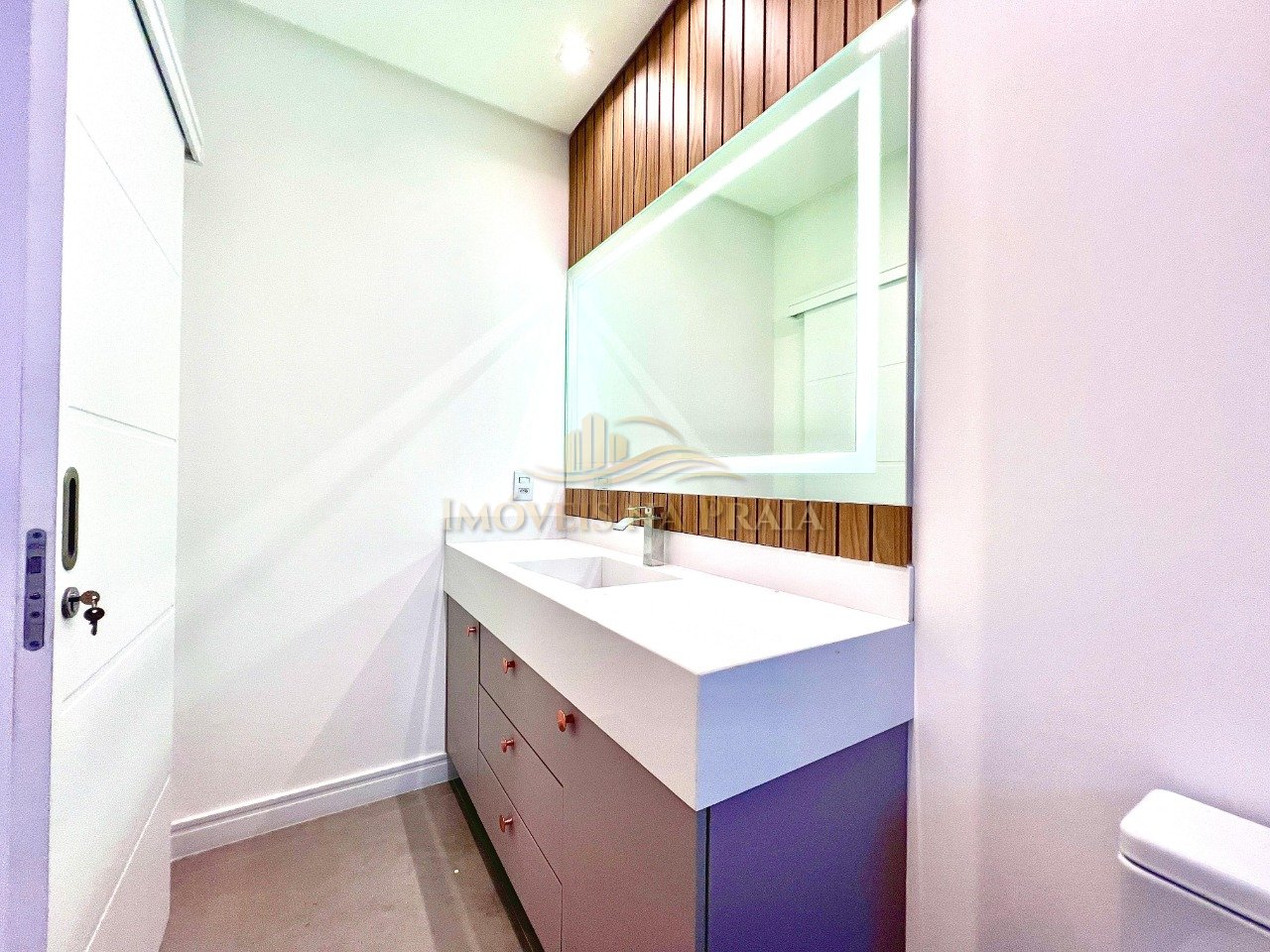 Foto 19 — Casa em Condomínio 4 Dormitório(s) Bairro Sunset