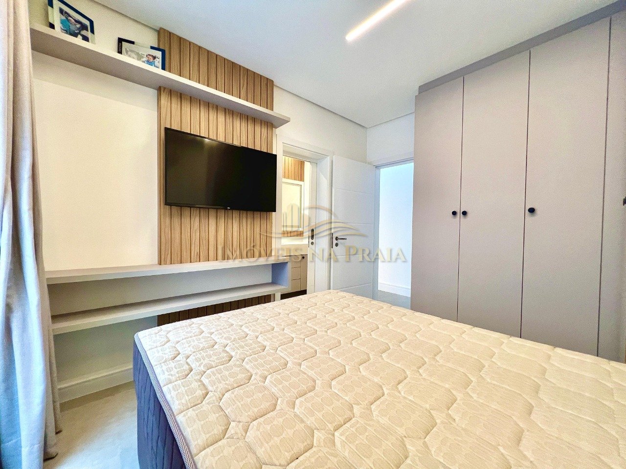 Foto 10 — Casa em Condomínio 4 Dormitório(s) Bairro Sunset