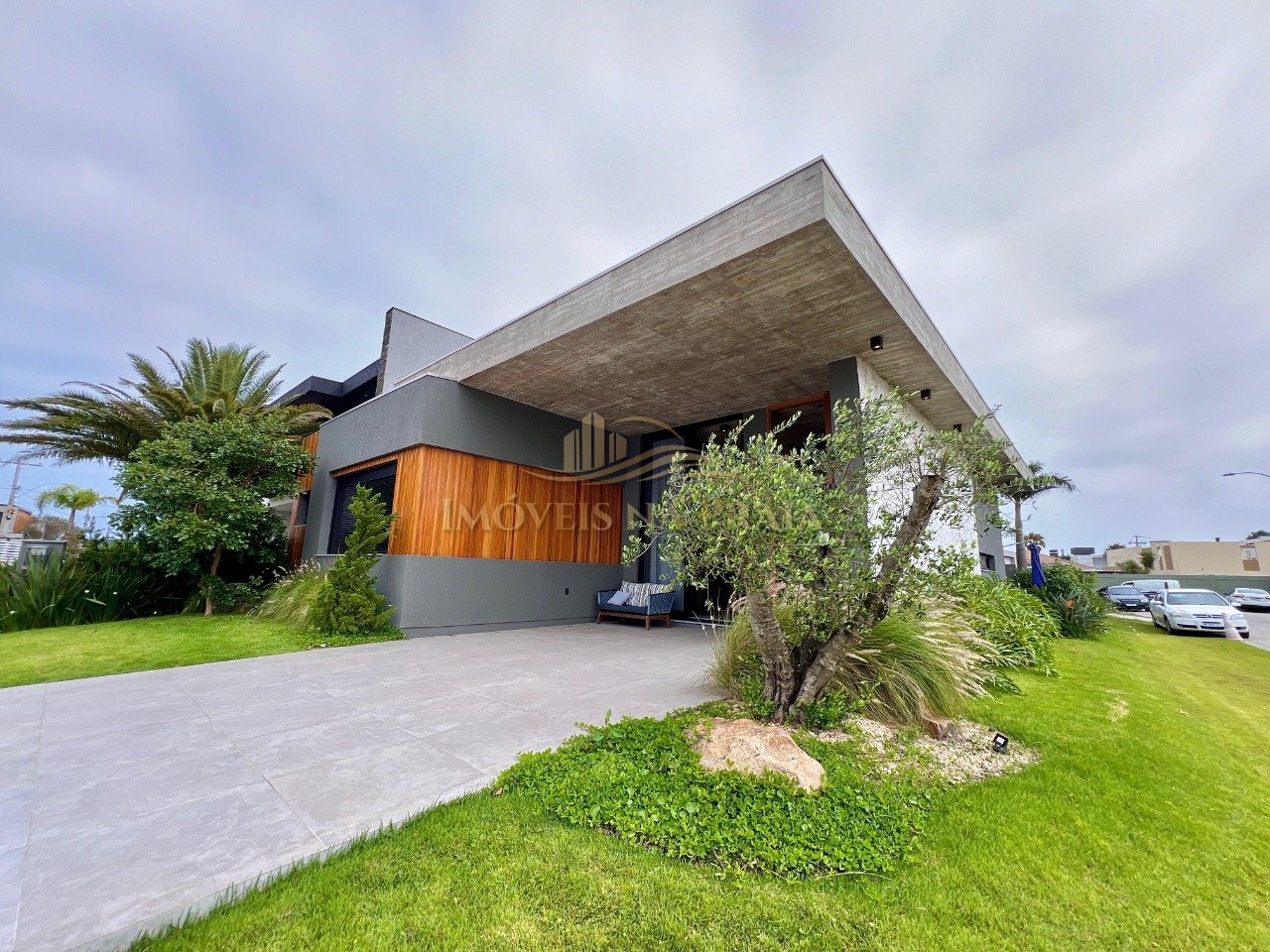 Foto 5 — Casa em Condomínio 4 Dormitório(s) Bairro Sunset