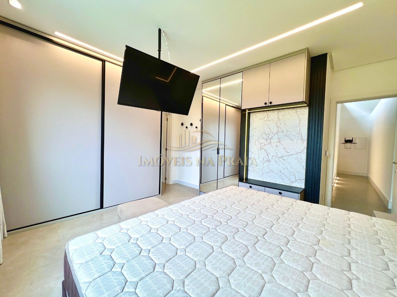 Foto 20 — Casa em Condomínio 4 Dormitório(s) Bairro Sunset