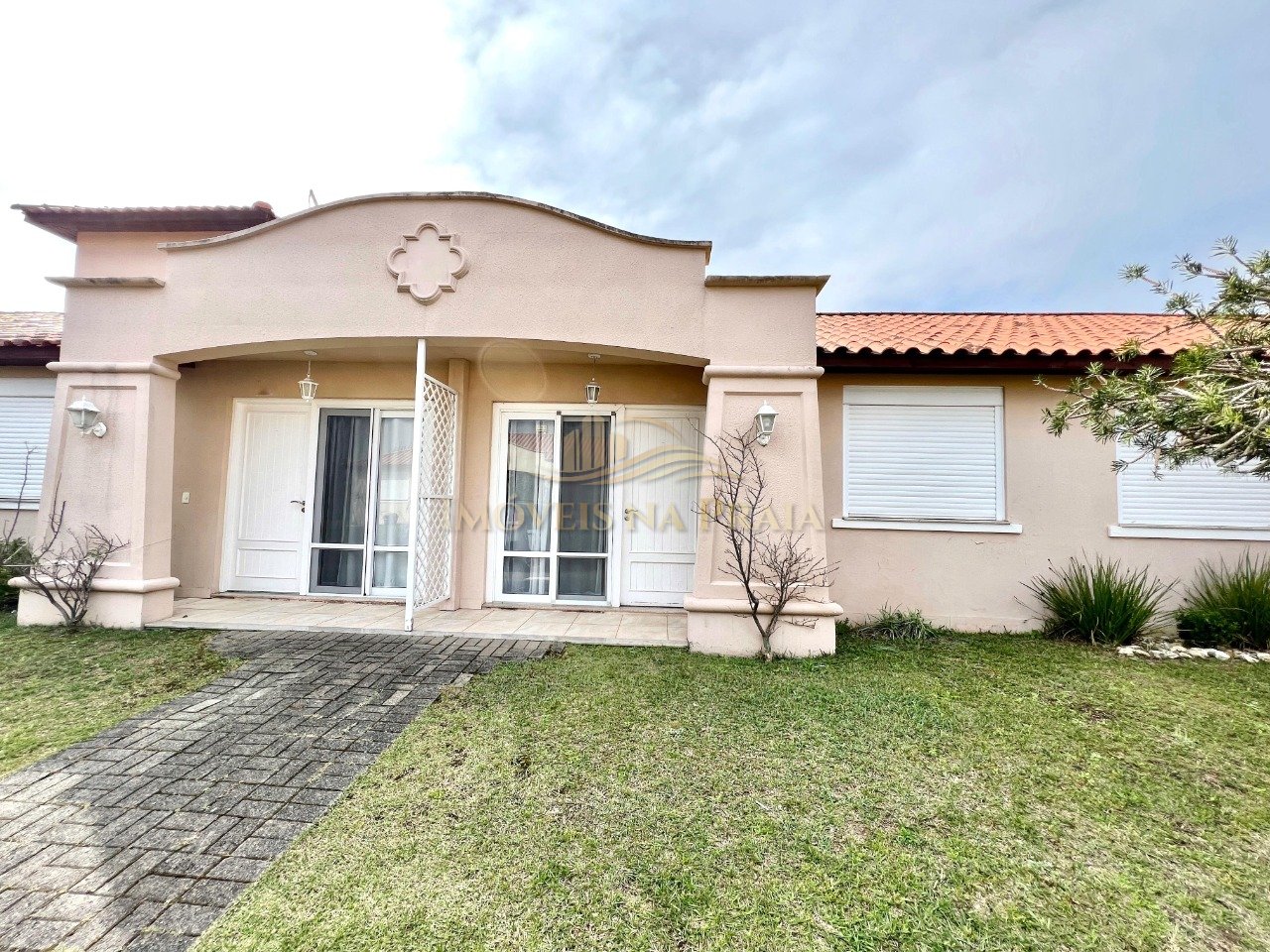 Casa em Condomínio 2 dormitórios no bairro Casa Hermosa