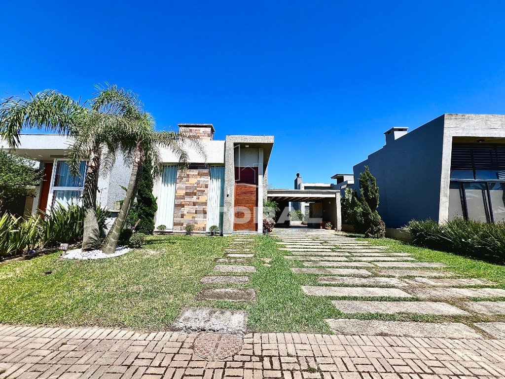 Casa em Condomínio 3 Dormitório(s) Bairro Dubai Re