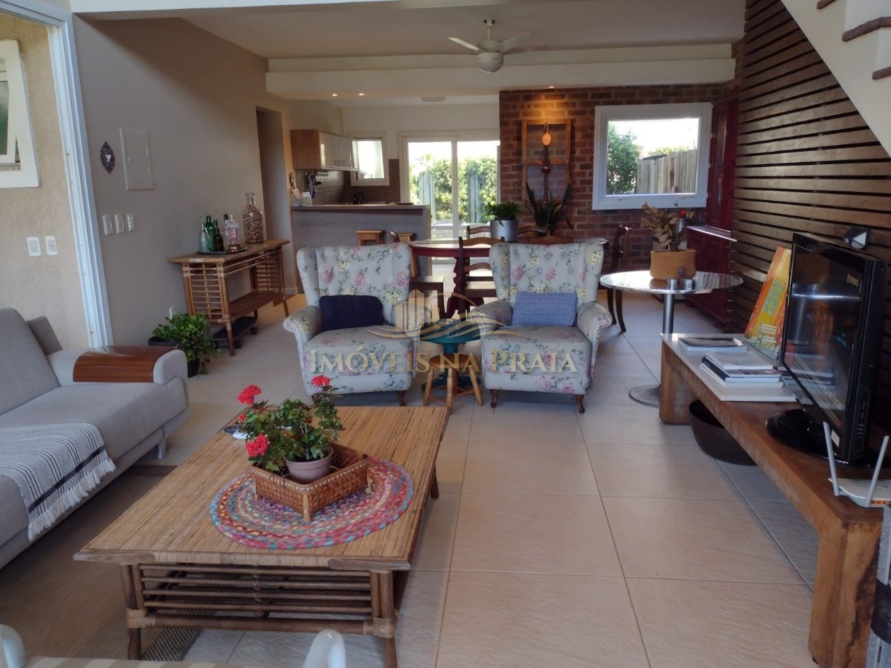 Foto 3 — Casa em Condomínio no Las Palmas.