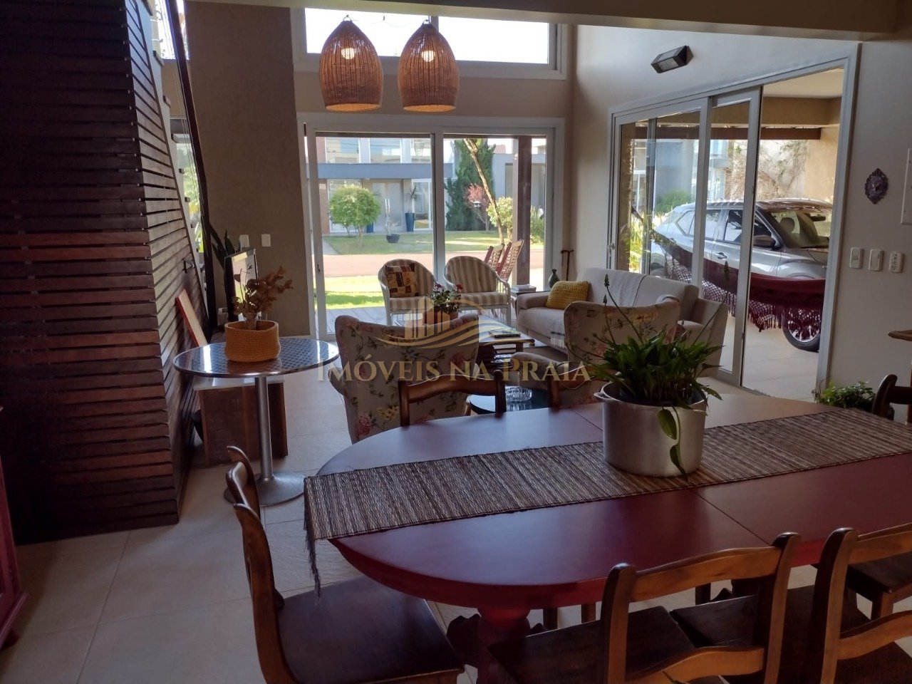 Foto 2 — Casa em Condomínio no Las Palmas.