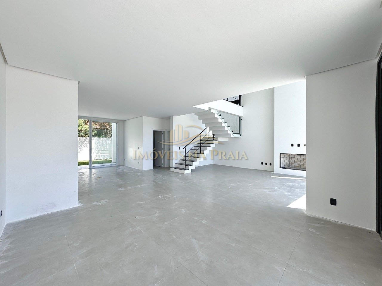 Foto 5 — Casa 4 Dormitório(s) Bairro Arpoador