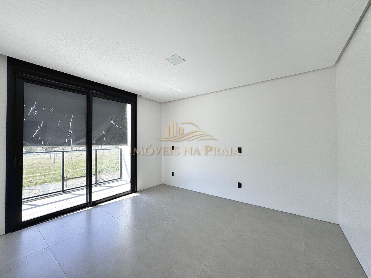 Foto 29 — Casa 4 Dormitório(s) Bairro Arpoador