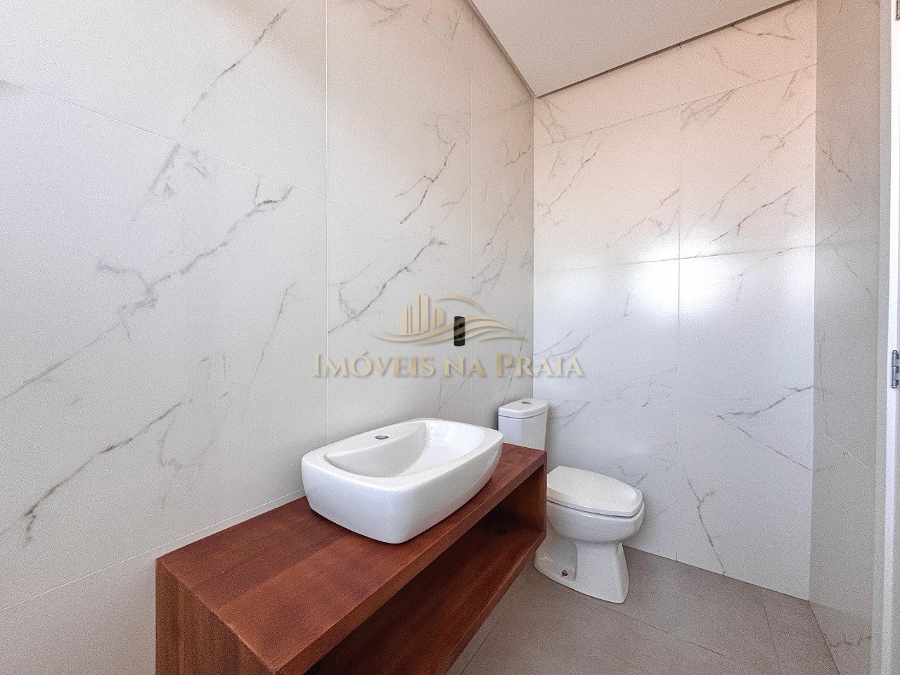 Foto 23 — Casa 4 Dormitório(s) Bairro Arpoador