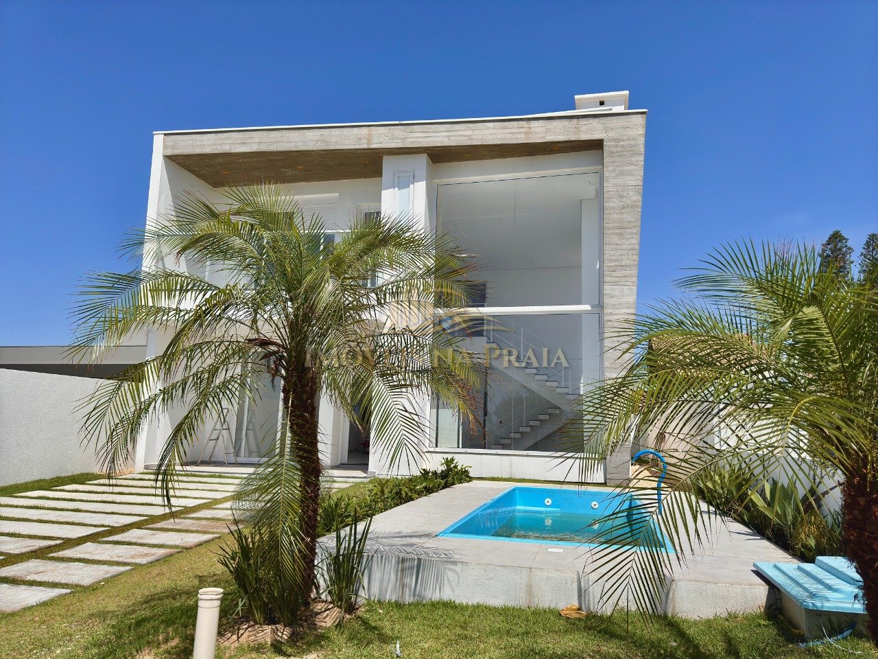 Casa 4 Dormitório(s) Bairro Arpoador