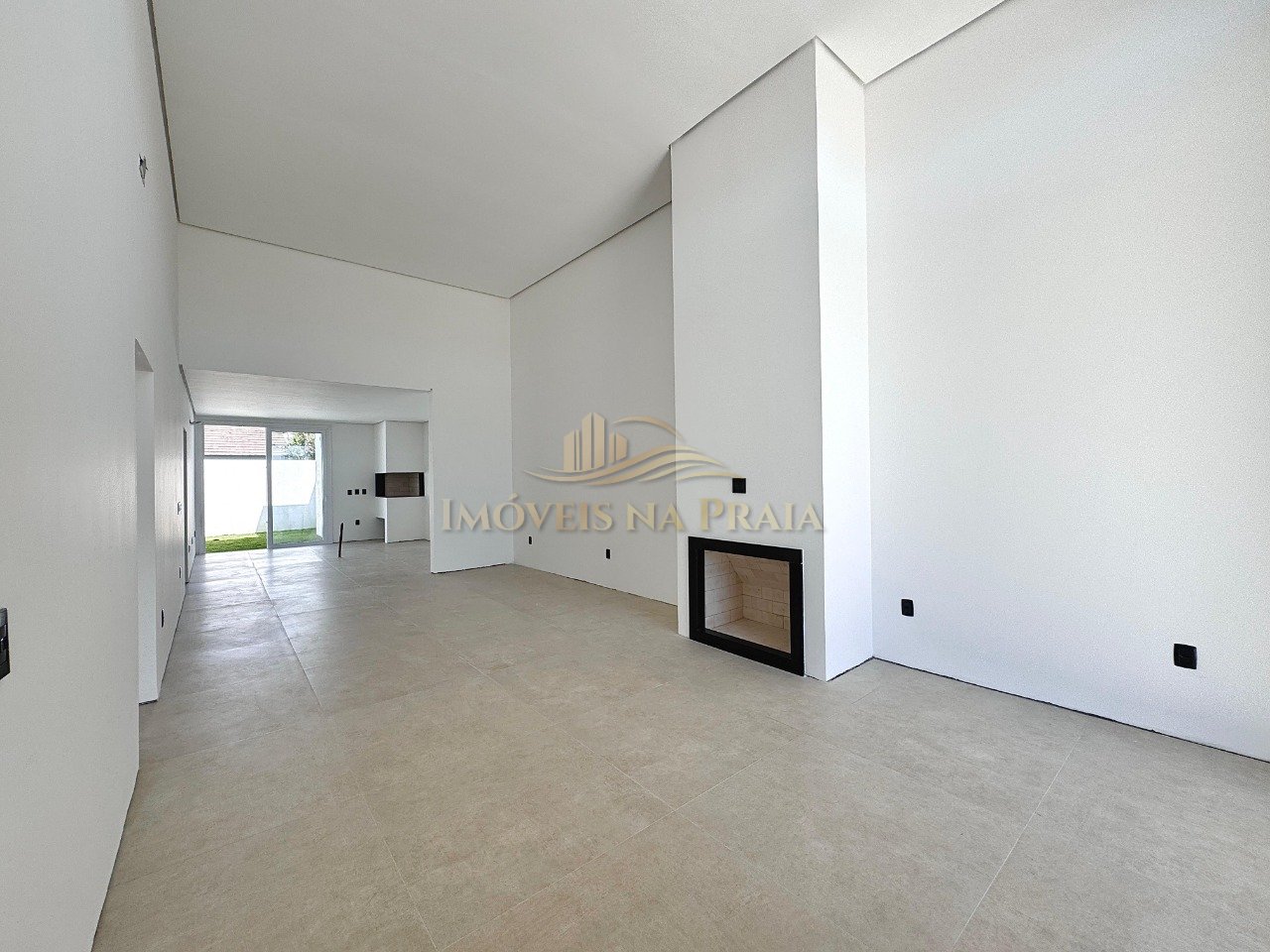 Foto 7 — Casa 3 Dormitório(s) Bairro Arpoador