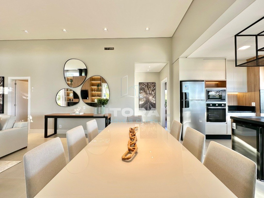 Foto 8 — Casa em Condomínio 4 Dormitório(s) Bairro Terrassu