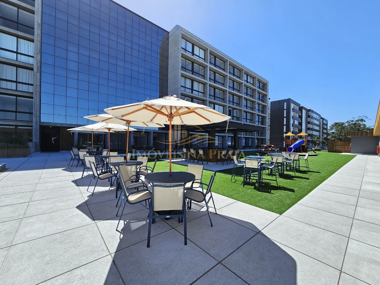 Foto 25 — Apartamento 2 dormitórios no bairro Livin Resort House