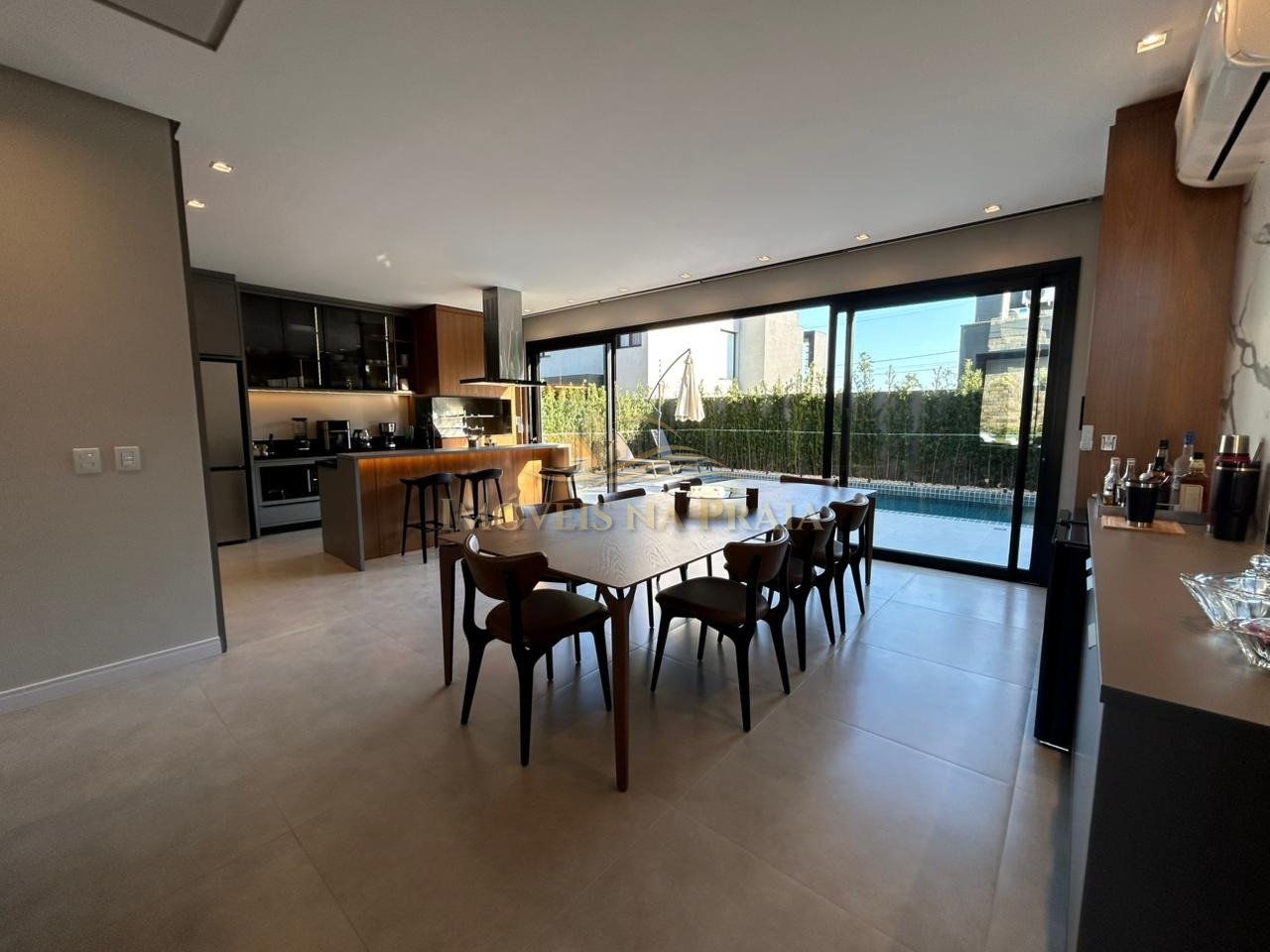 Foto 8 — Casa em Condomínio 4 Dormitório(s)