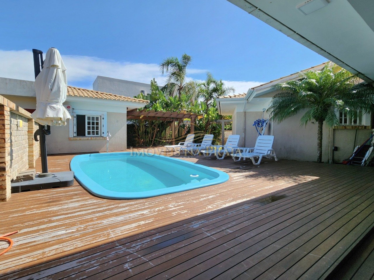 Foto 14 — Casa 4 Dormitório(s) Bairro Atlântida