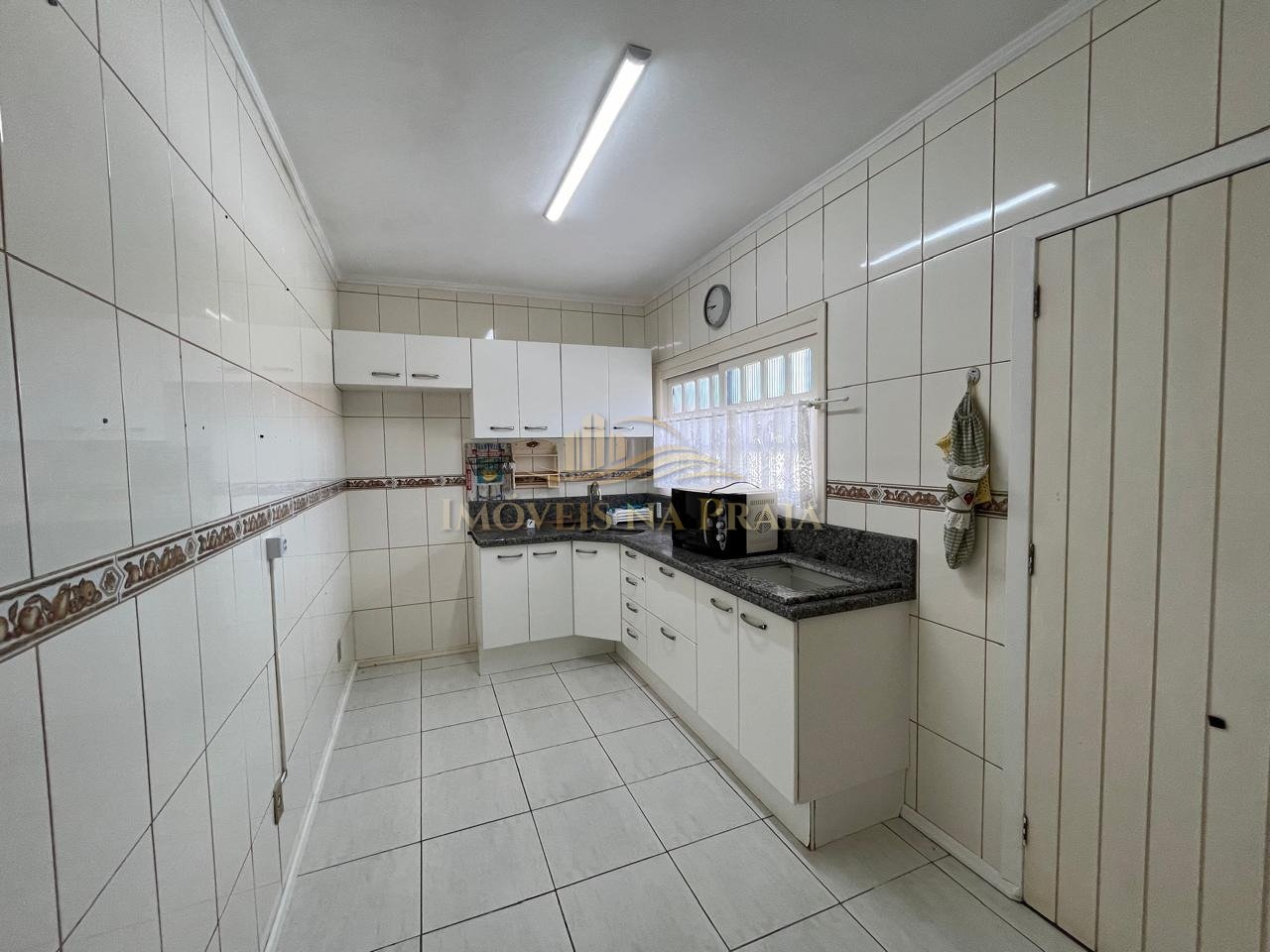 Foto 10 — Casa 3 Dormitório(s) Bairro Noiva do Mar