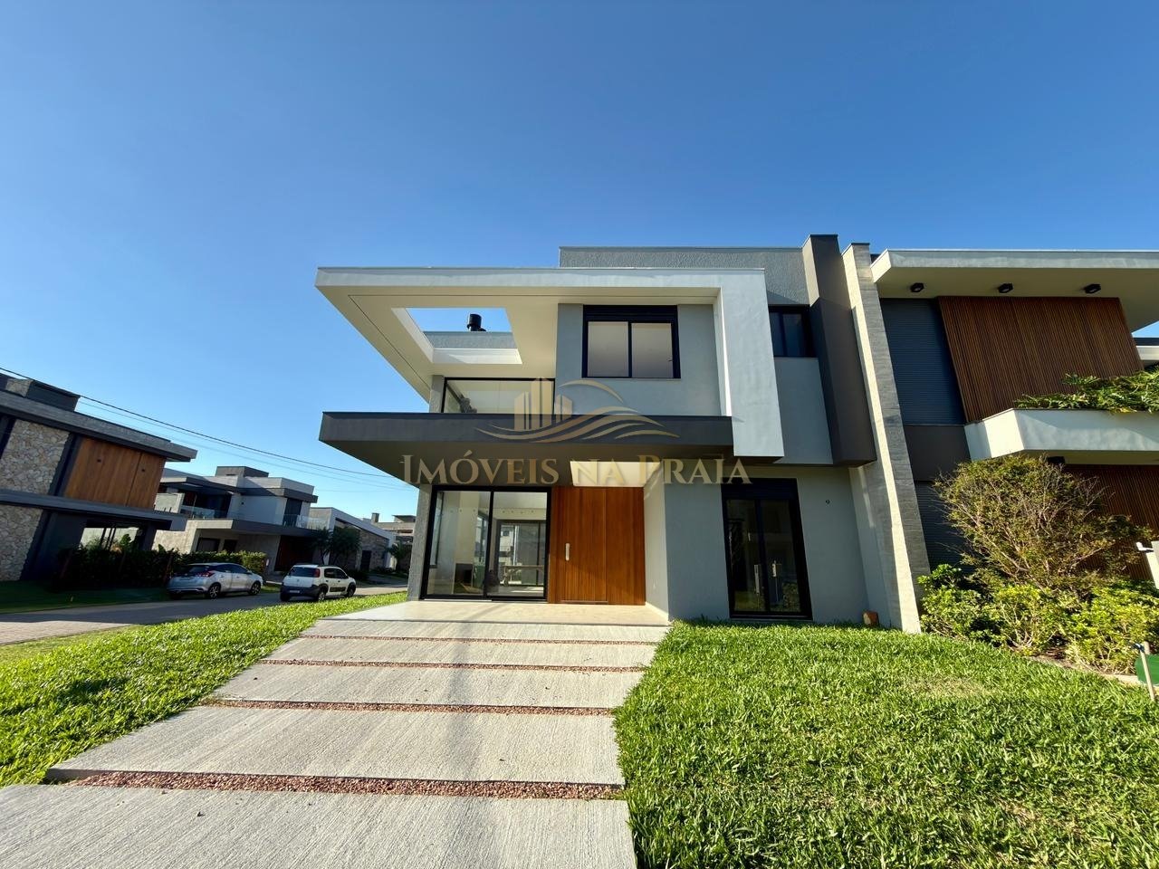 Casa em Condomínio 4 Dormitório(s) Bairro Sunset