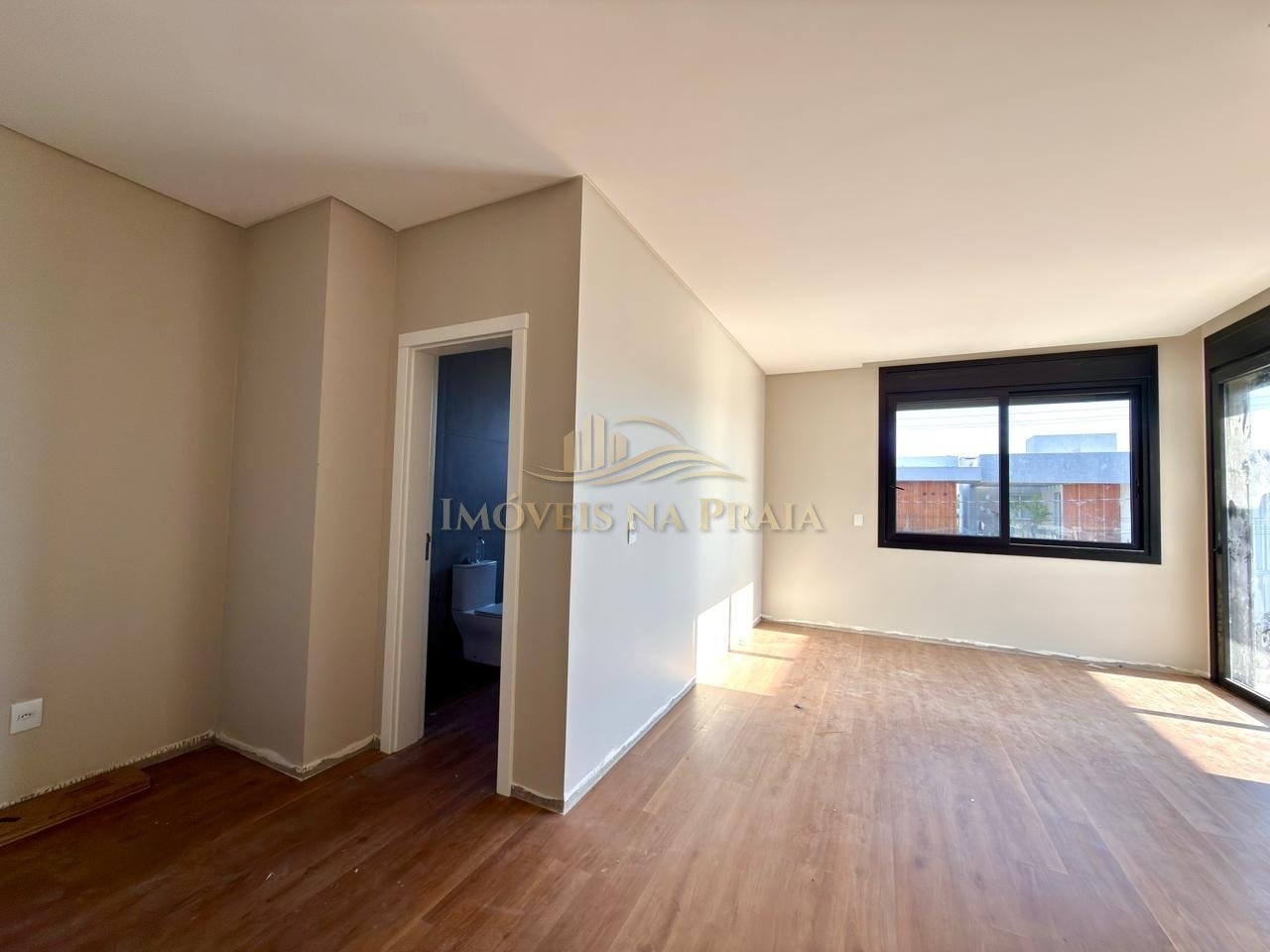 Foto 16 — Casa em Condomínio 4 Dormitório(s) Bairro Sunset