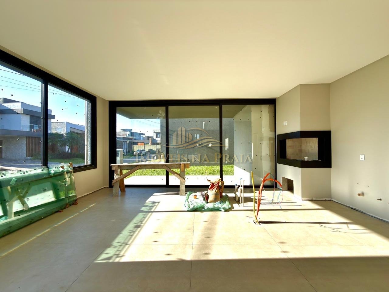 Foto 5 — Casa em Condomínio 4 Dormitório(s) Bairro Sunset