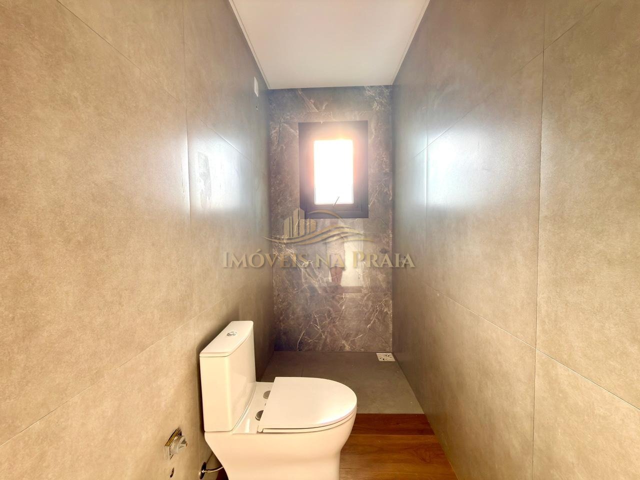 Foto 15 — Casa em Condomínio 4 Dormitório(s) Bairro Sunset