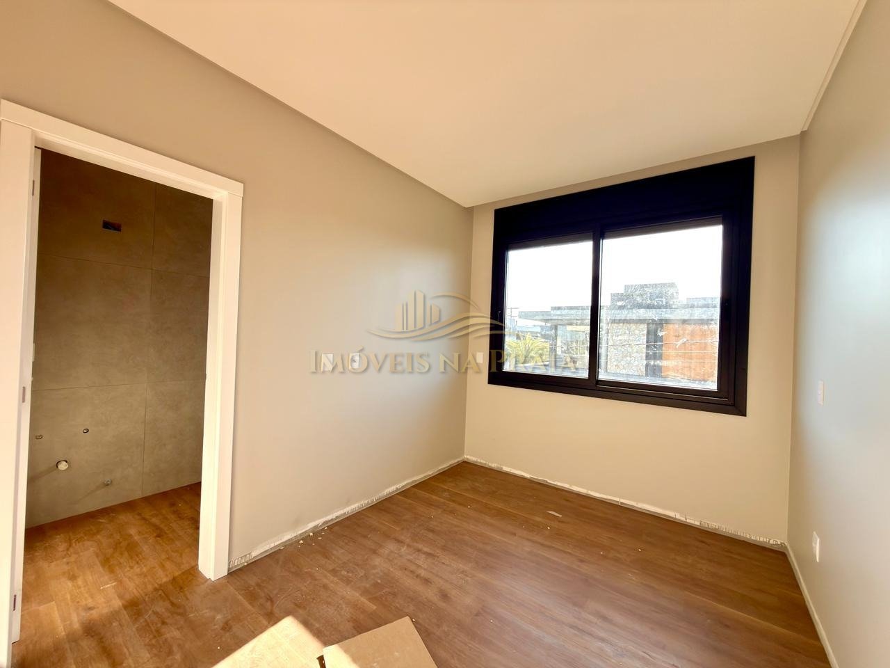 Foto 14 — Casa em Condomínio 4 Dormitório(s) Bairro Sunset