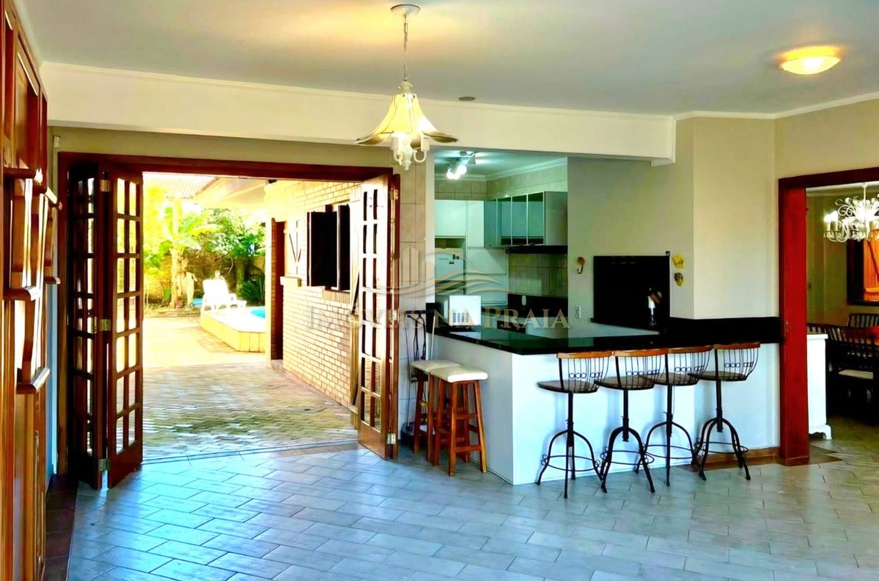 Foto 11 — Casa 4 Dormitório(s) Bairro Centro