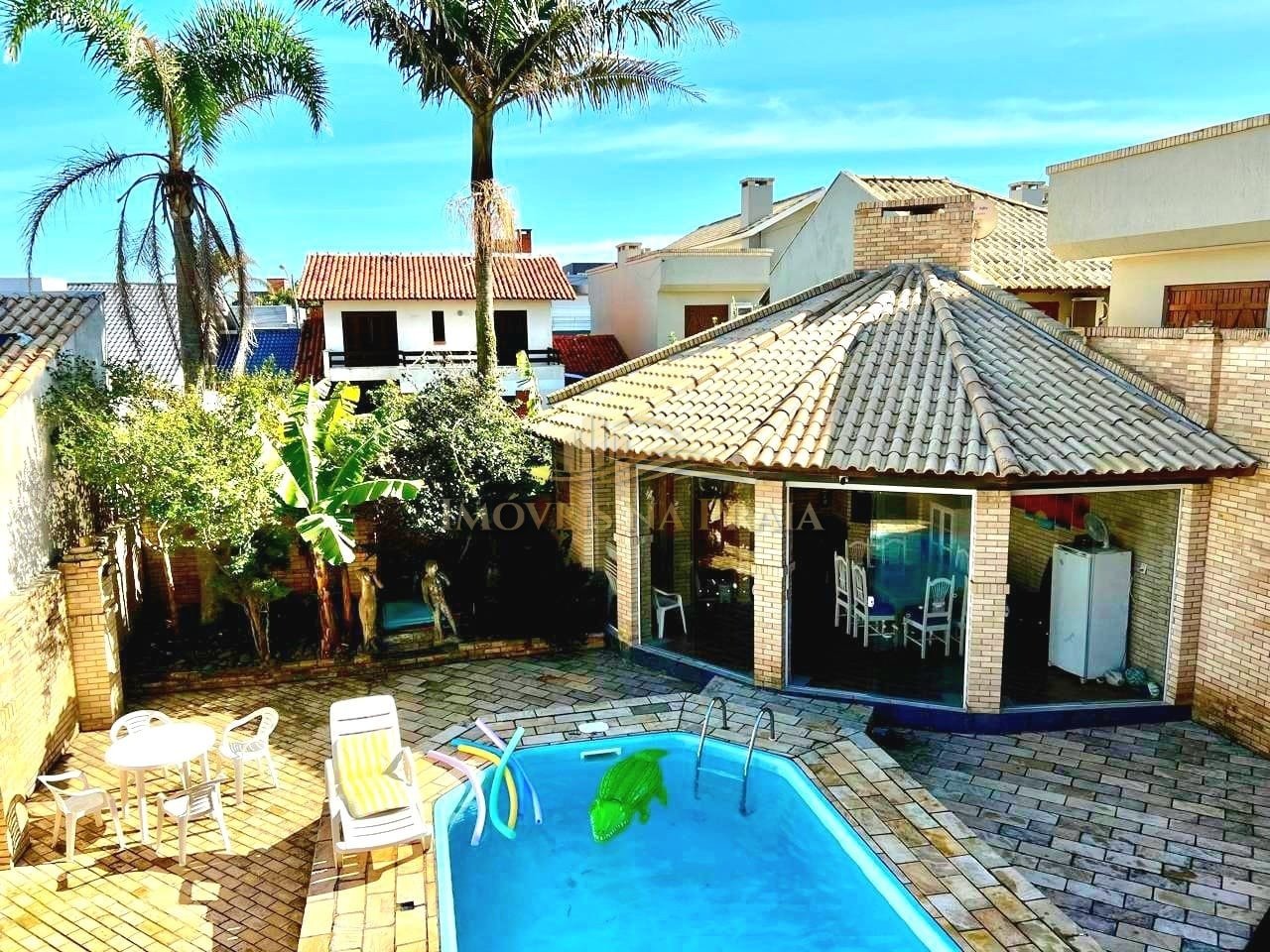 Foto 2 — Casa 4 Dormitório(s) Bairro Centro