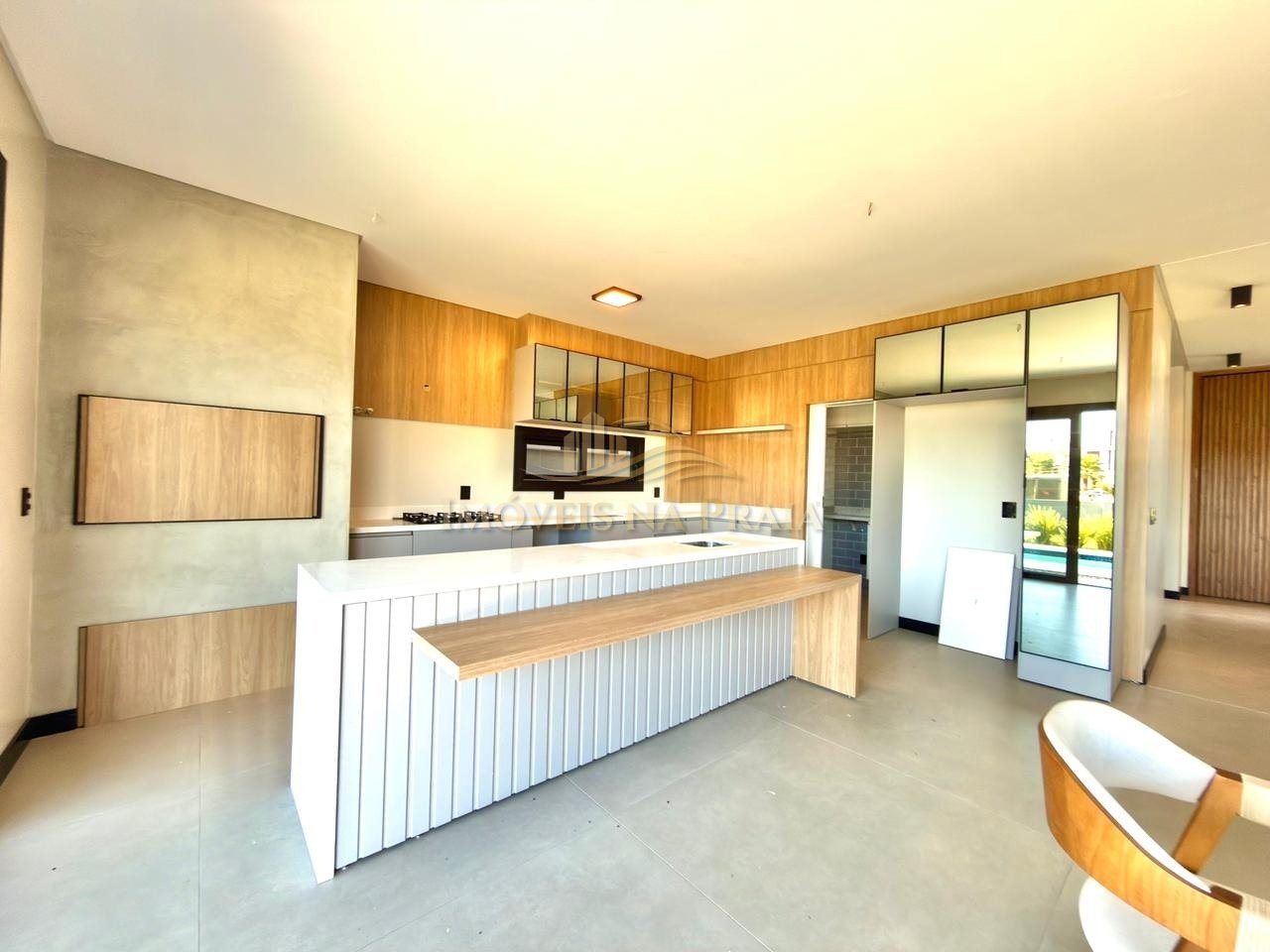 Foto 3 — Casa em Condomínio 4 Dormitório(s) Bairro Sunset