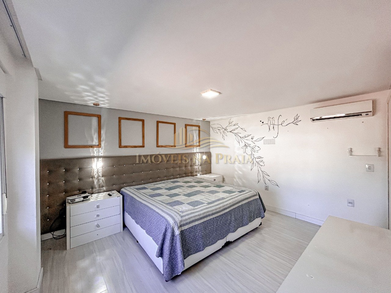 Foto 43 — Casa 4 Dormitório(s) Bairro Centro