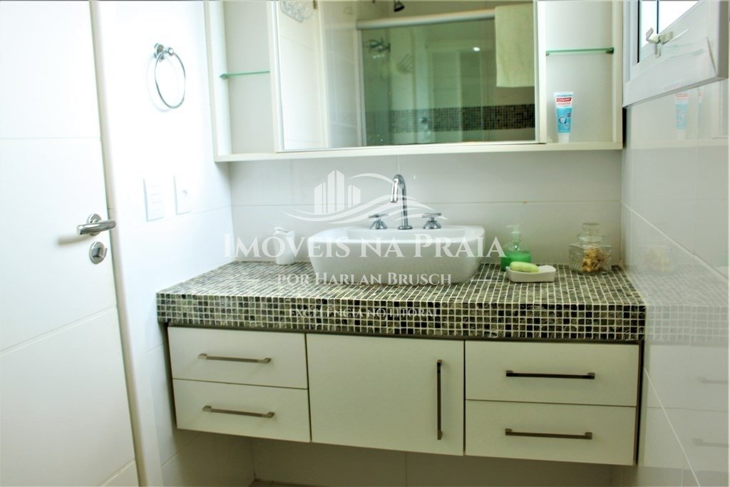 Foto 27 — Casa em Condomínio 4 Dormitório(s) Bairro Celebrat