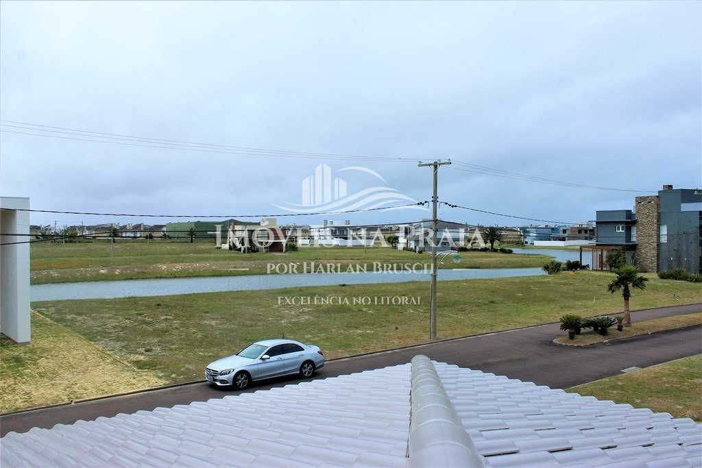 Foto 5 — Casa em Condomínio 4 Dormitório(s) Bairro Celebrat