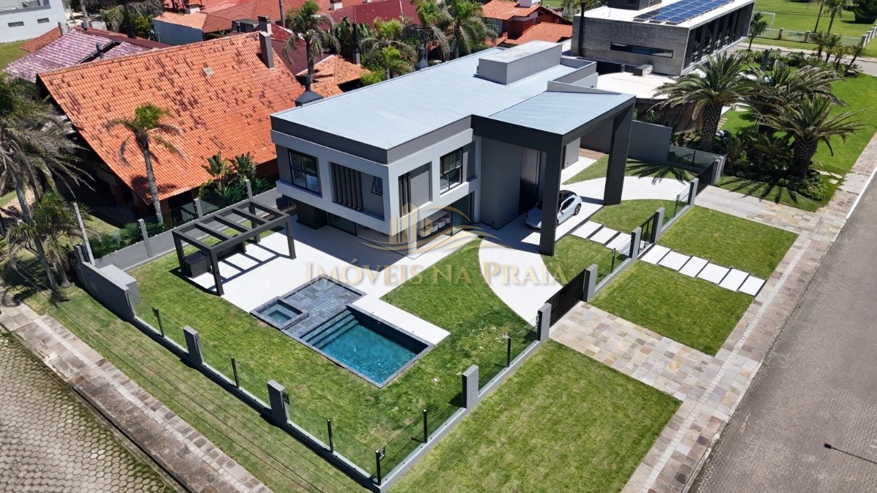 Foto 3 — Casa 5 Dormitório(s) Bairro Atlântida