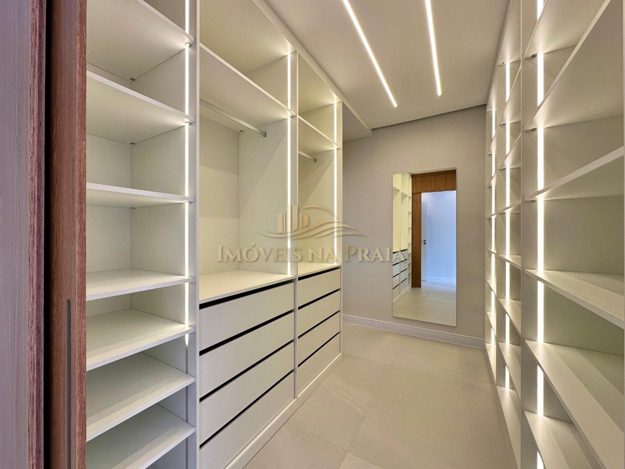 Foto 26 — Casa 5 Dormitório(s) Bairro Atlântida