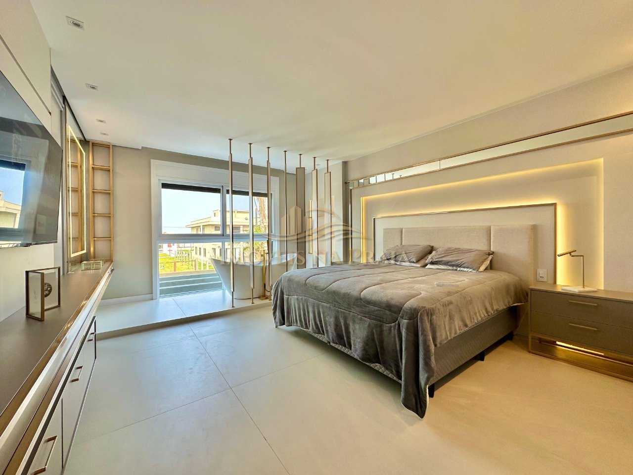 Foto 31 — Casa 5 Dormitório(s) Bairro Atlântida